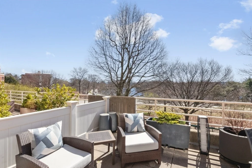 199 Coolidge Ave, East Watertown