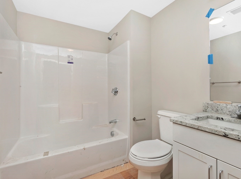 58 13th St, Charlestown