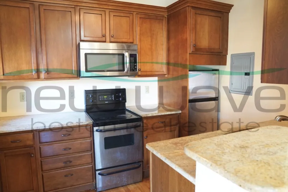 1091 Boylston St, Fenway