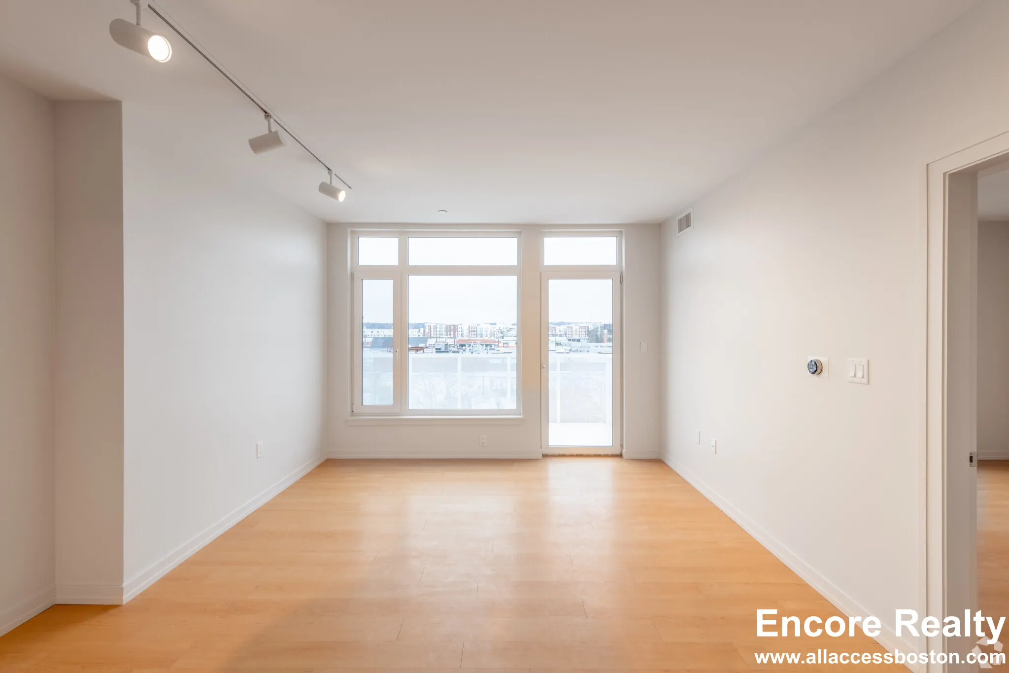 77 New St, Neighborhood Nine