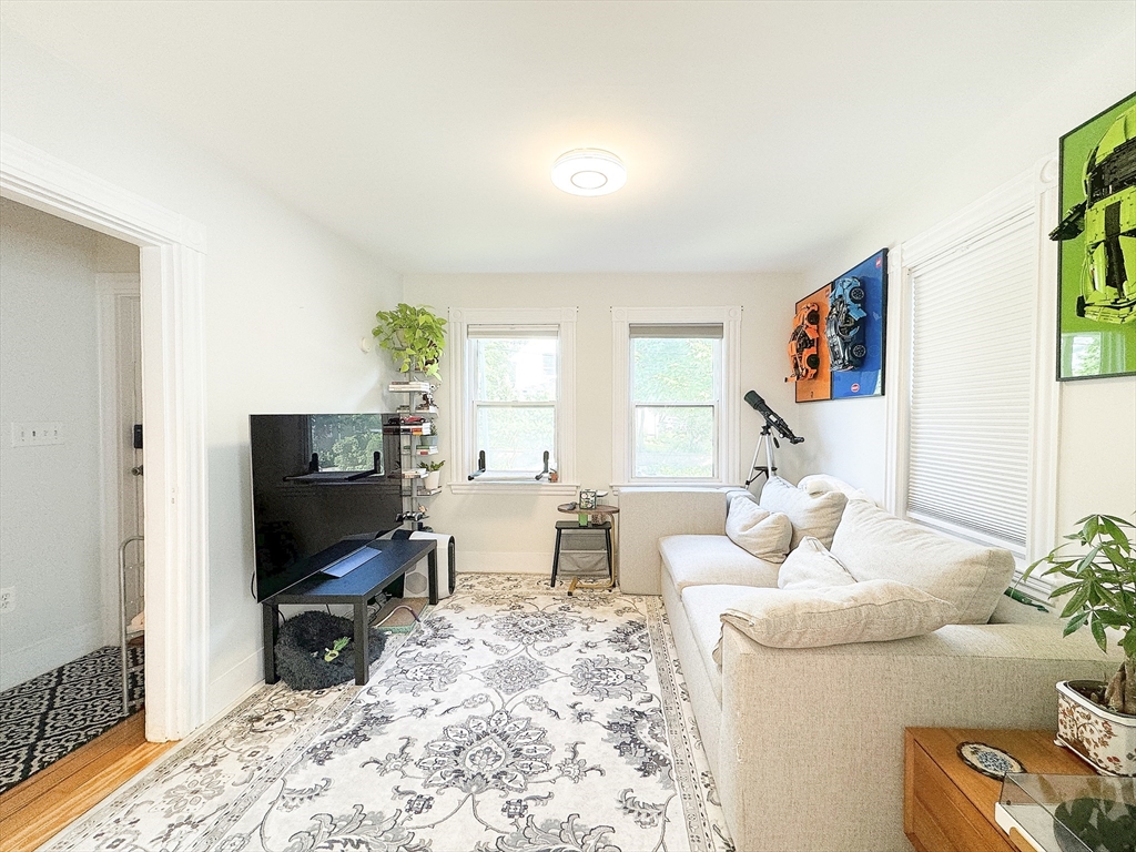 27 Shirley St, Lexington