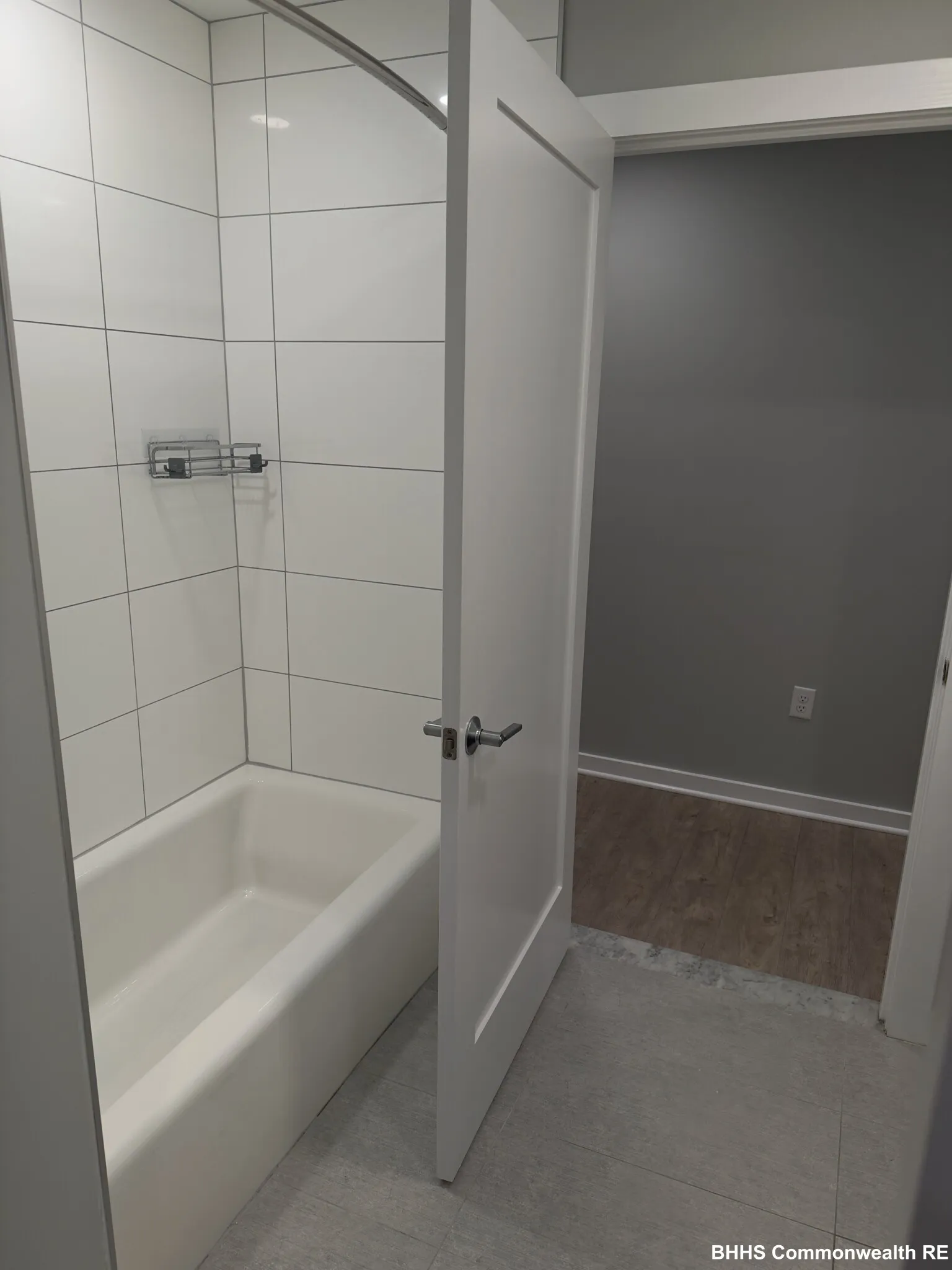 14 Ward St, Ward Two