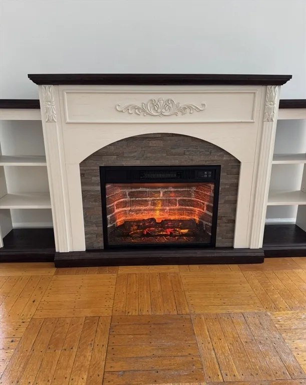 600 Washington St, Wellesley