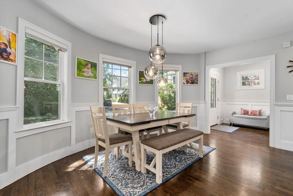 119 Charlesbank Rd, Newton Corner