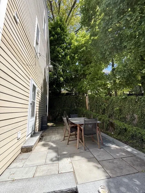 11 Playstead Rd, Newton Corner