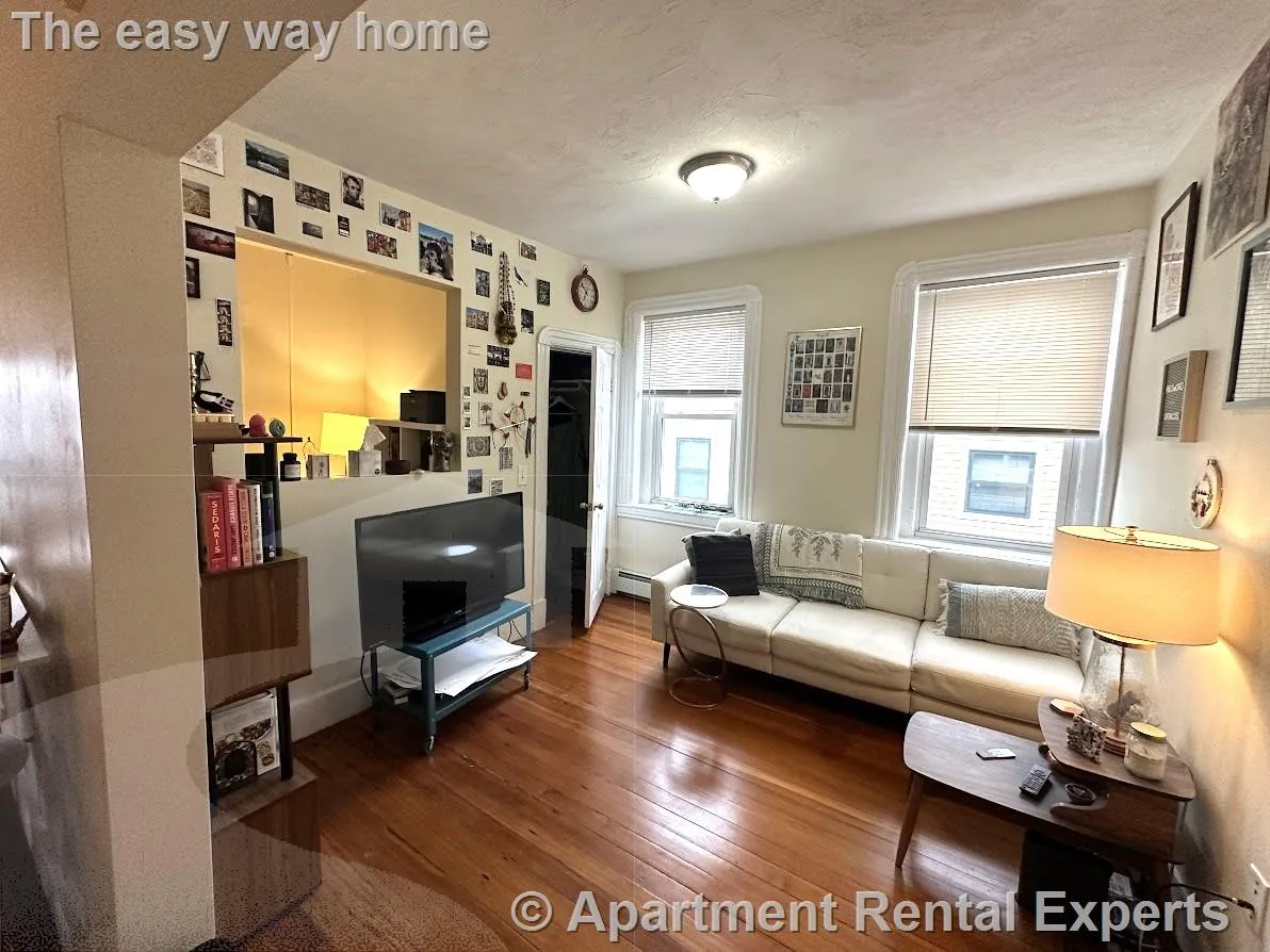 1056 Cambridge St, East Cambridge