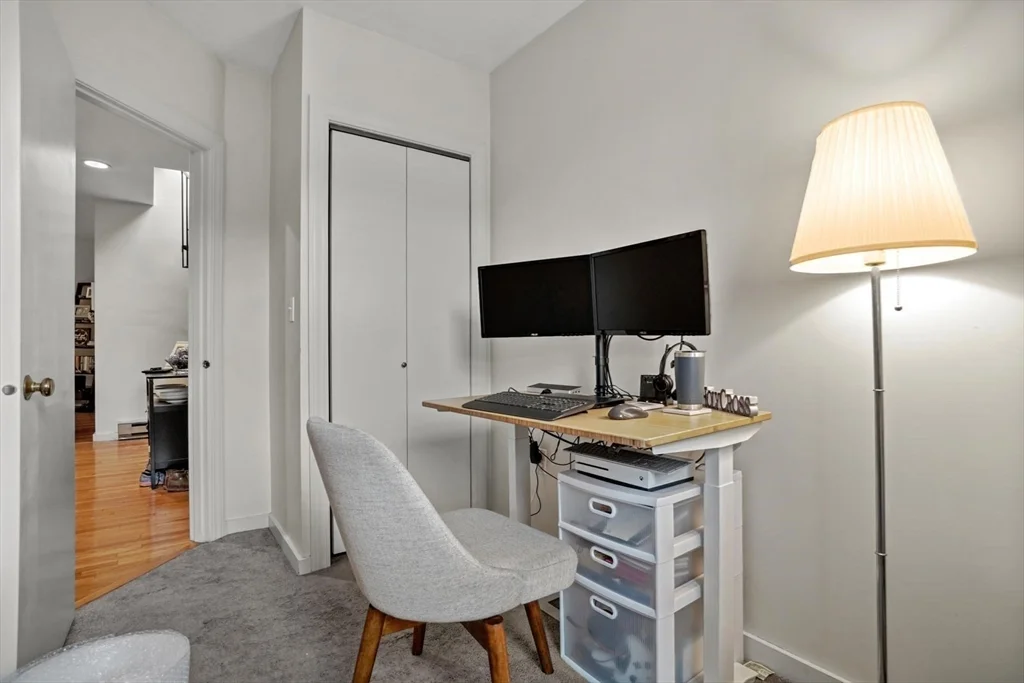 39 Dwight St, South End