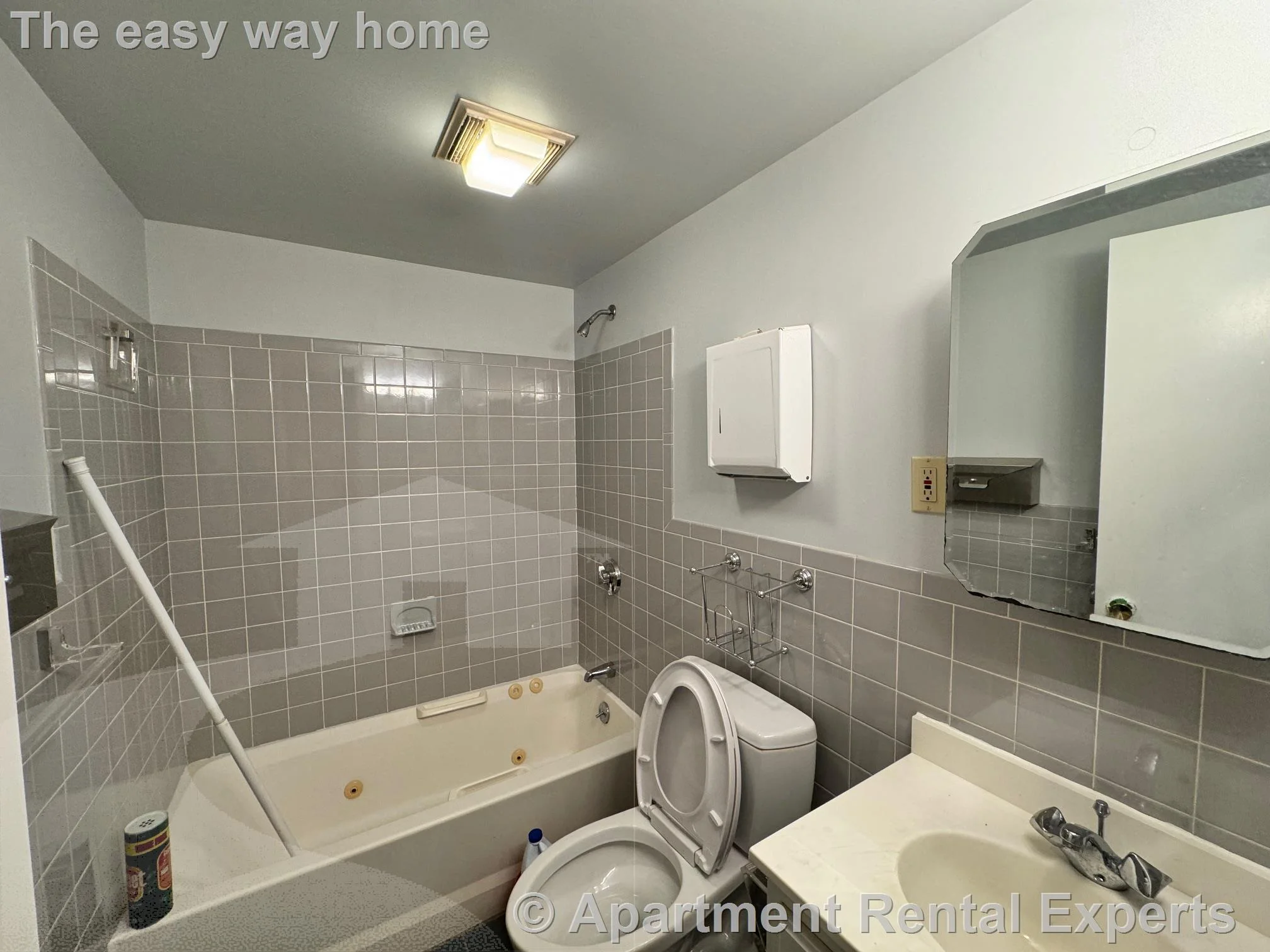 136 Sharon St, West Medford