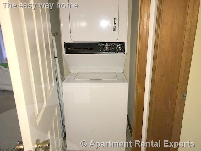 45 Cross St, Medford Square