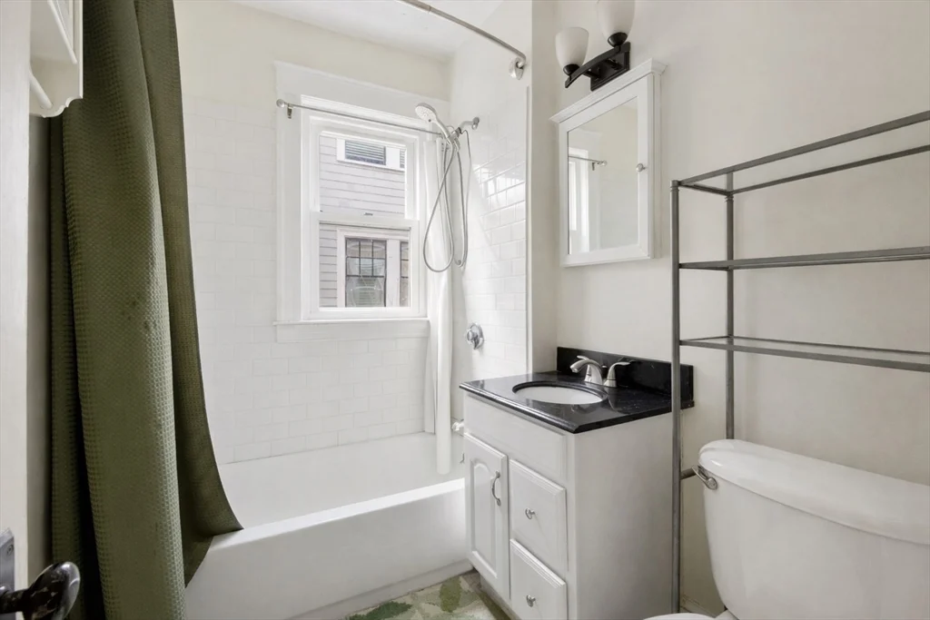 71 Chilton St, West Cambridge