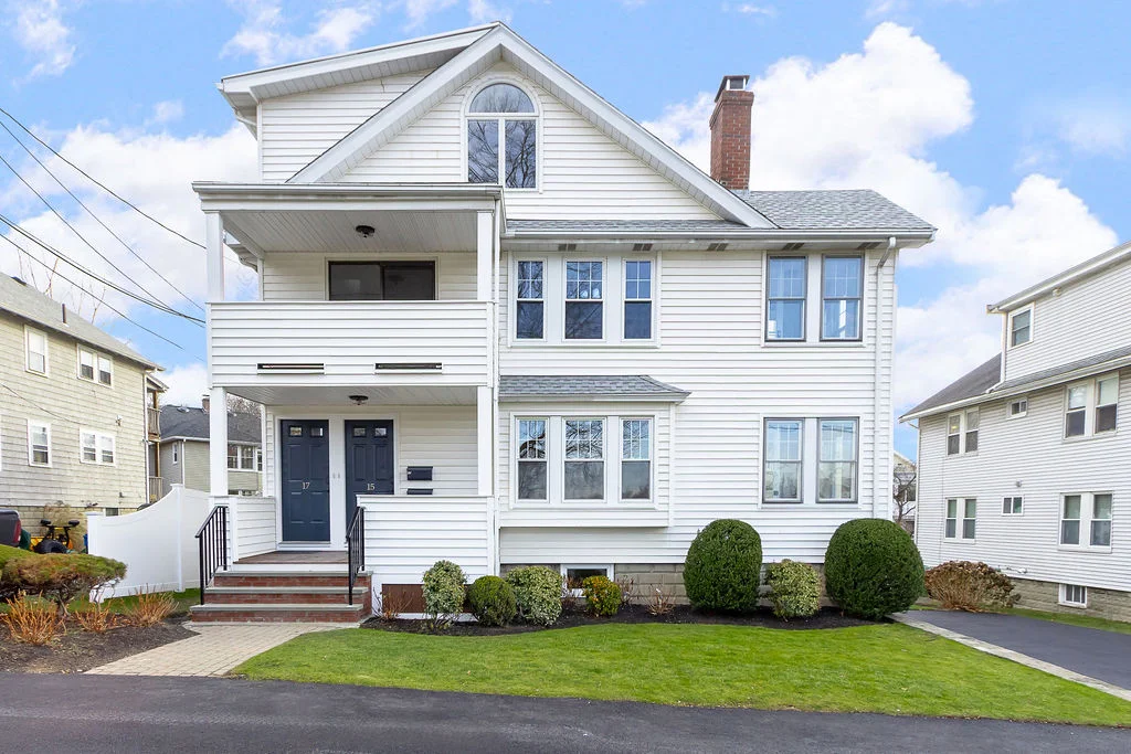 17 George St, Watertown