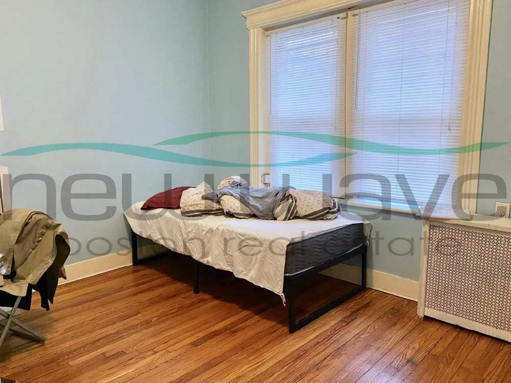 64 Charlesgate East, Fenway