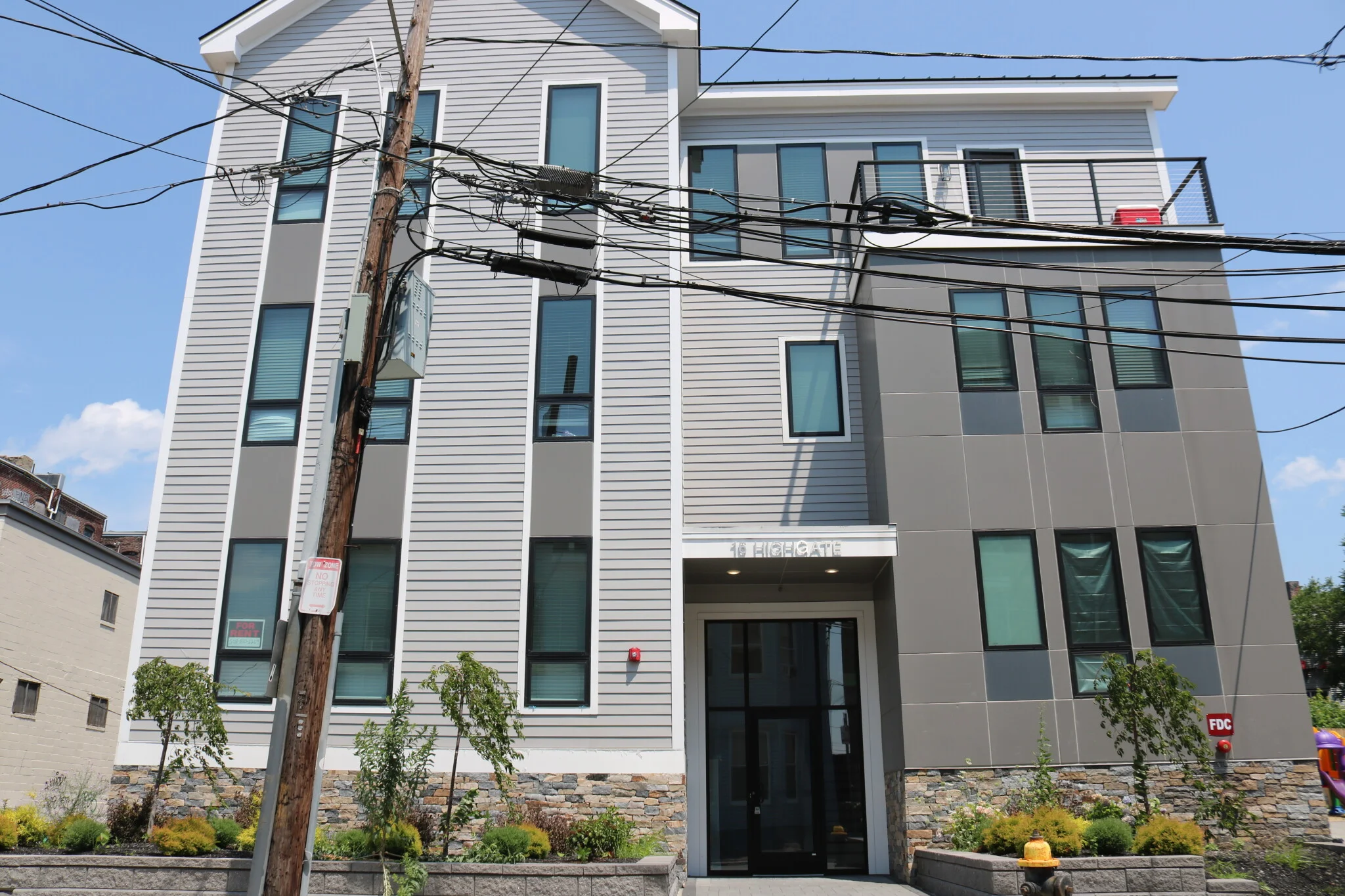 16 Highgate St, Allston