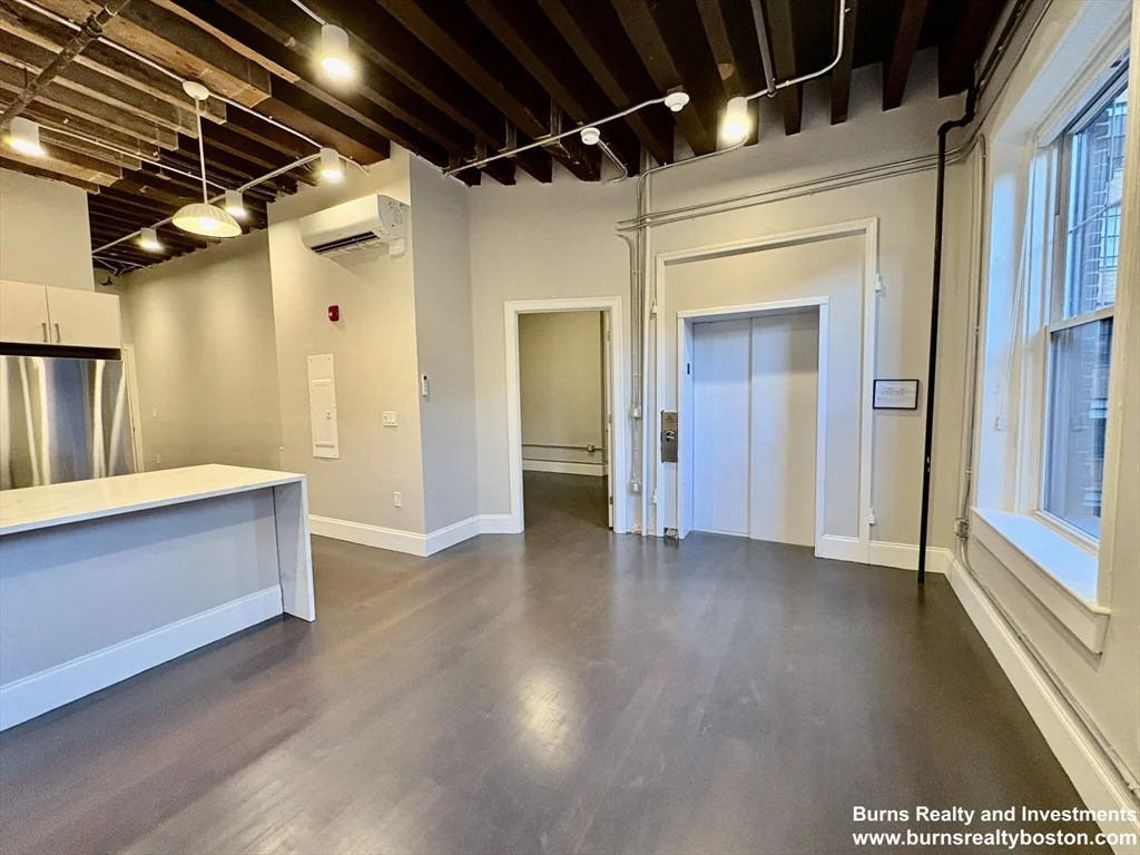 281 Franklin St, Boston Downtown