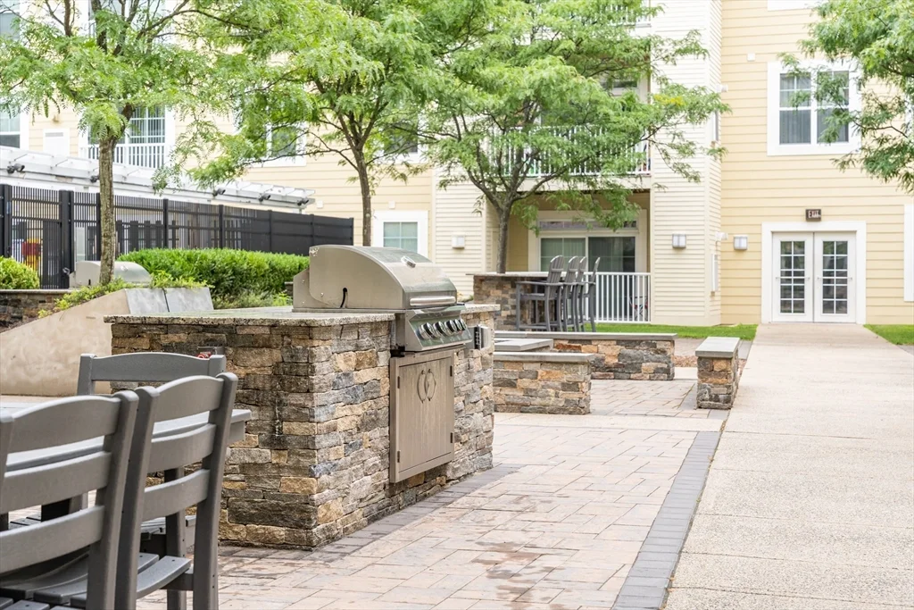 100 Stockton St, Chelsea