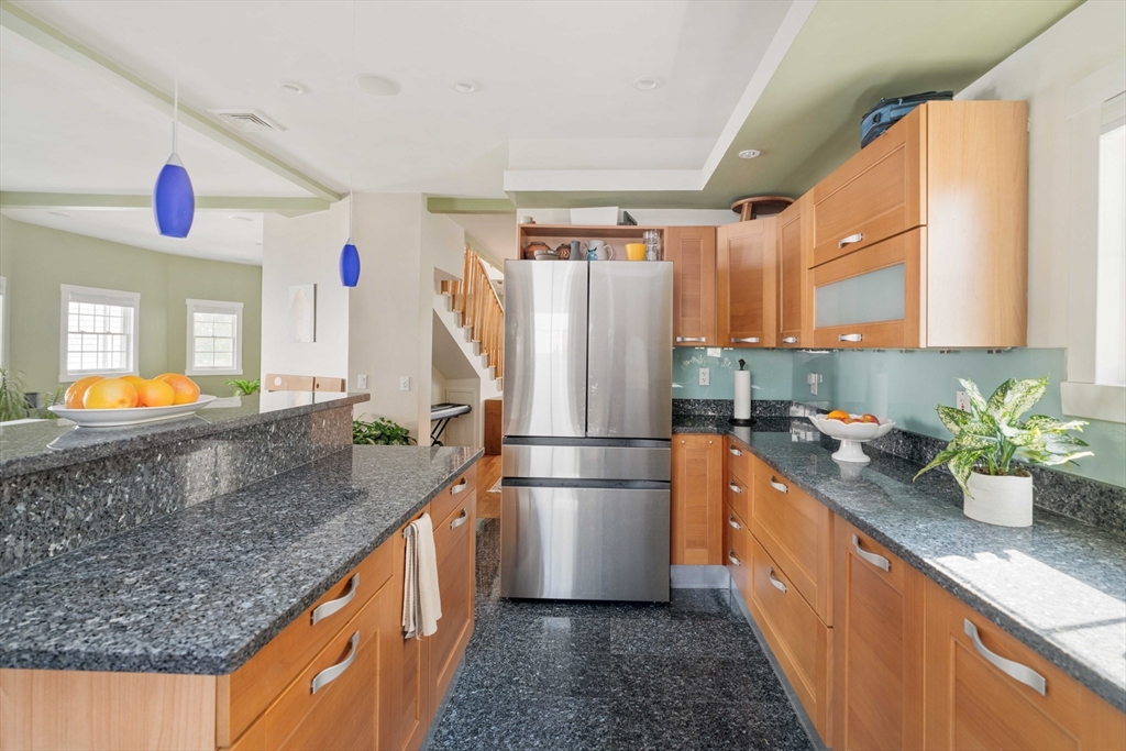 328 Highland Ave, Spring Hill