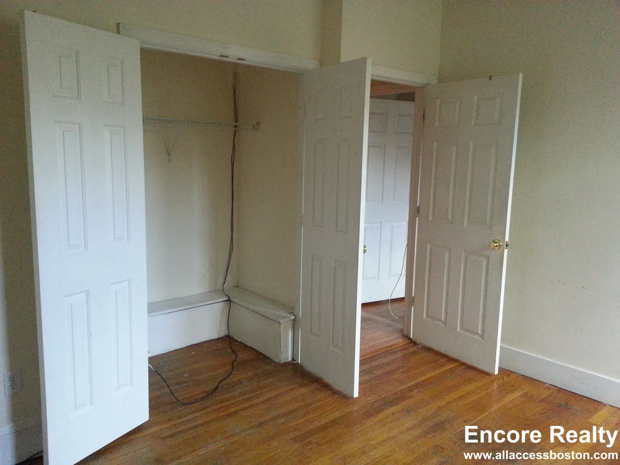 54 Egmont St, North Brookline