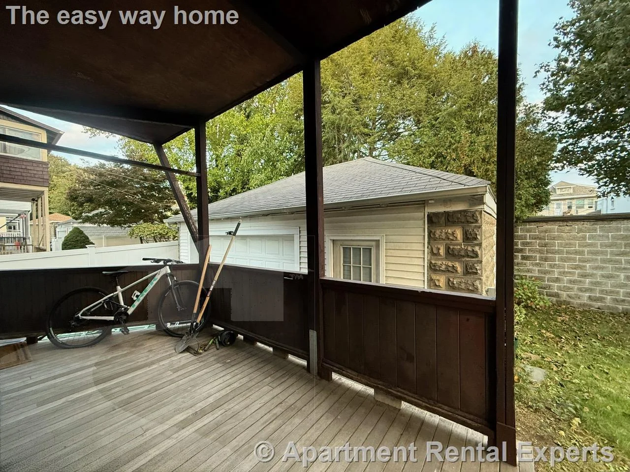 110 West Quincy St, Tufts