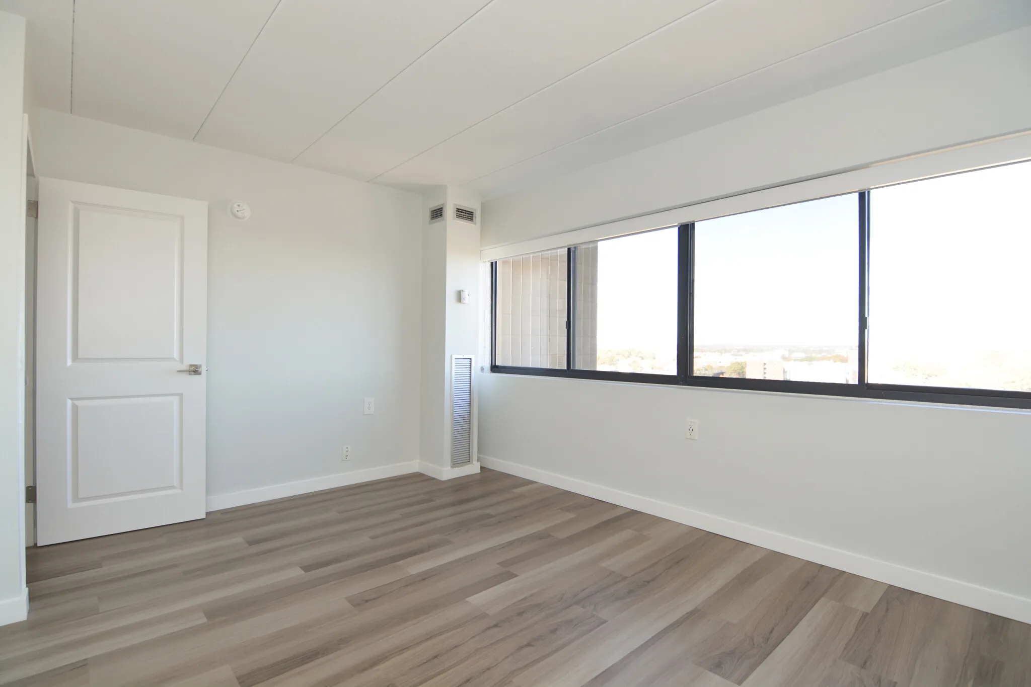 1925 Commonwealth Ave, Brighton