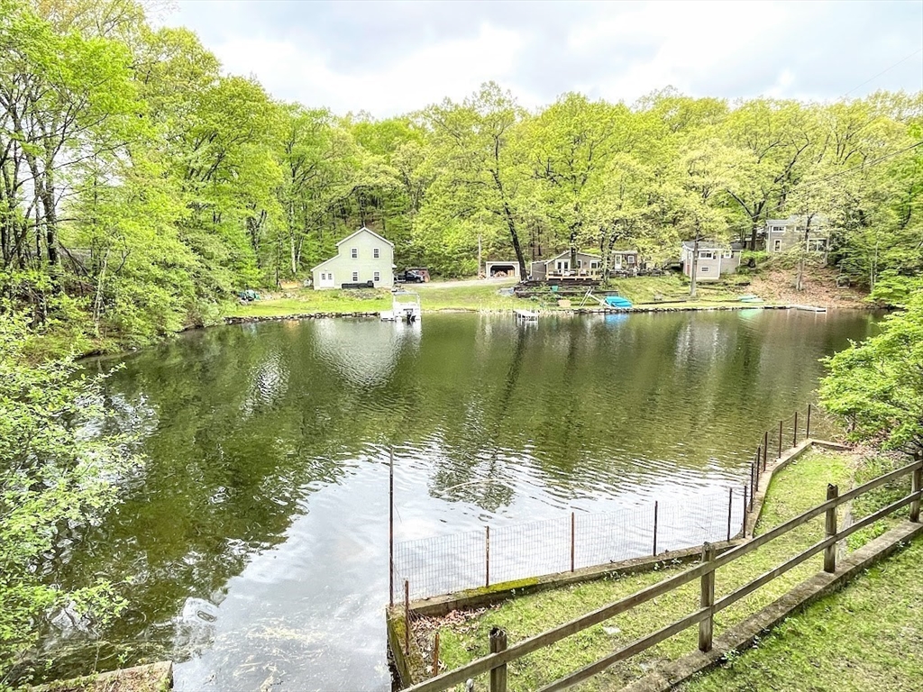 201 Fire Road, 16, Lunenburg