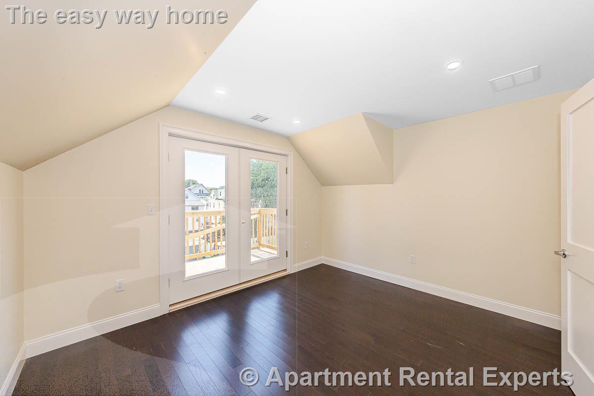 120 Jerome St, West Medford