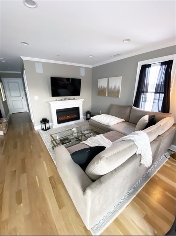 179 London St, East Boston