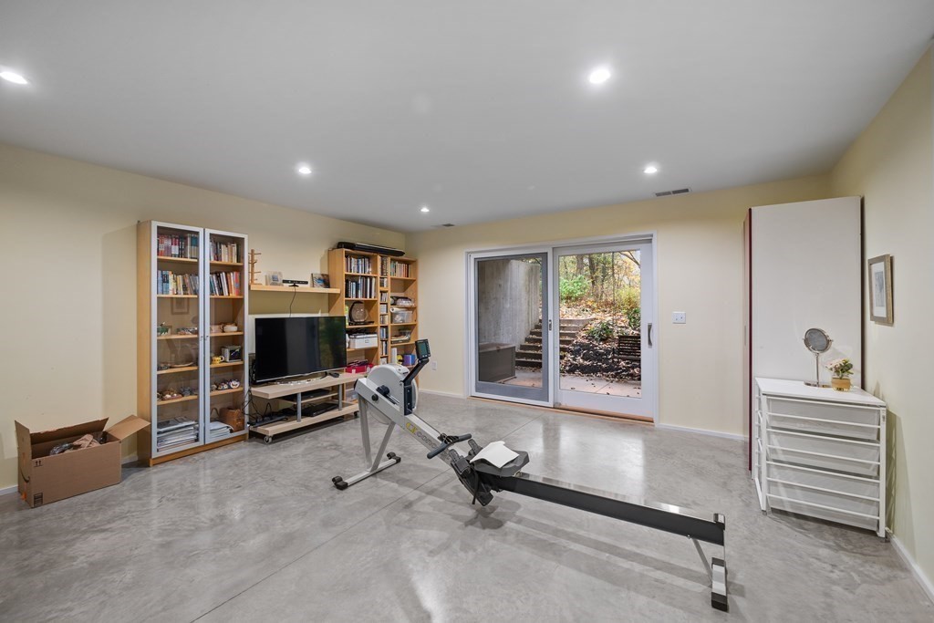 35 Thornberry Rd, Winchester