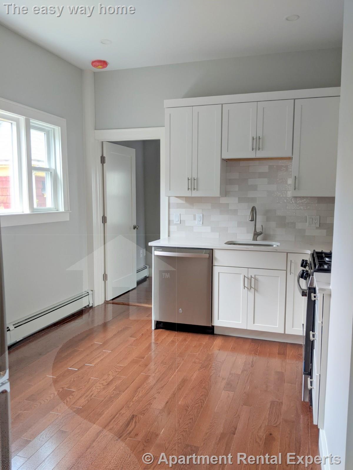 42 Crescent St, Sullivan Square