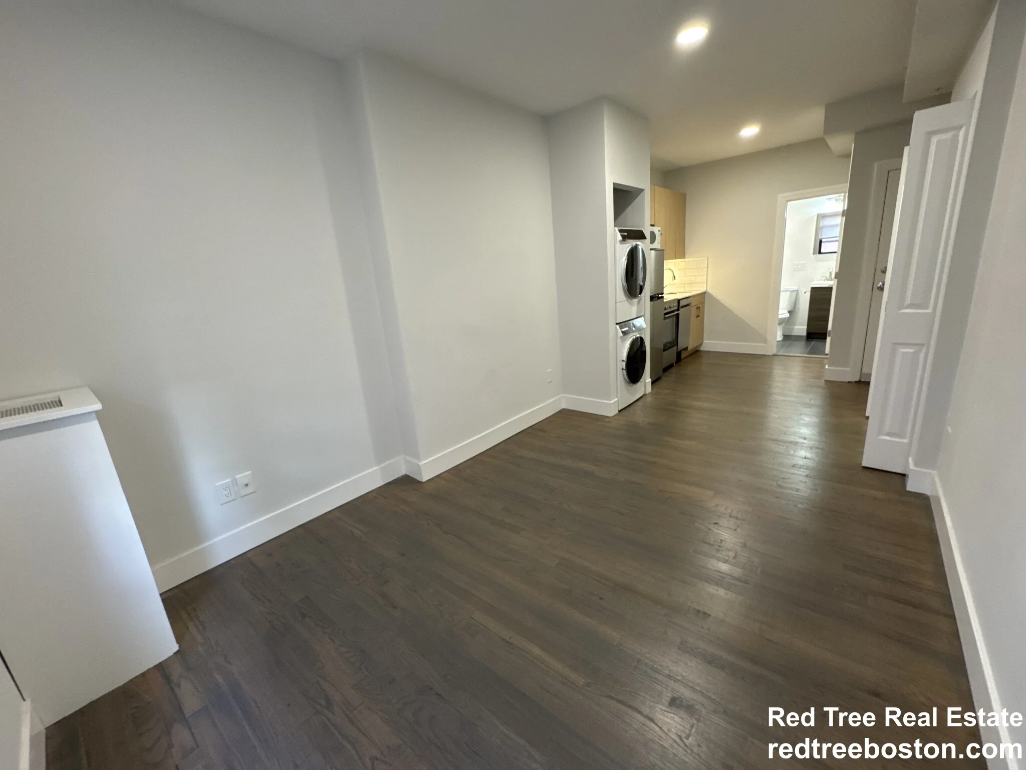 270 Newbury St, Back Bay