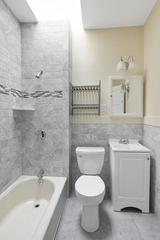 648 Washington St, Norwood