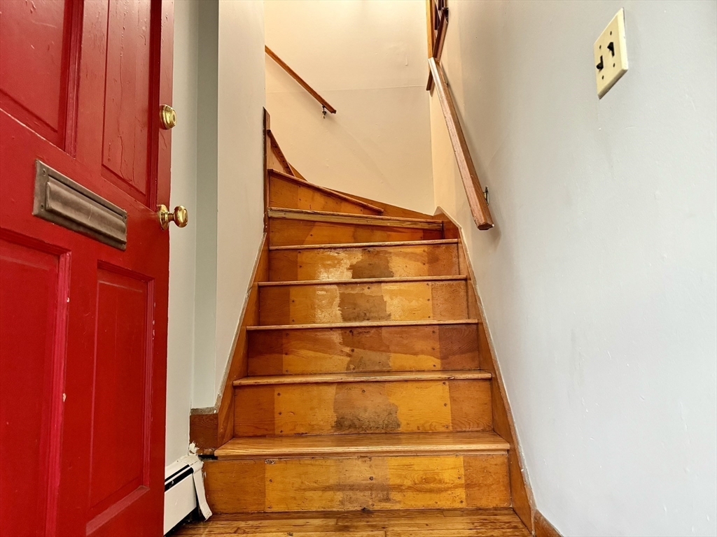 64 Ridgemont St, Brighton