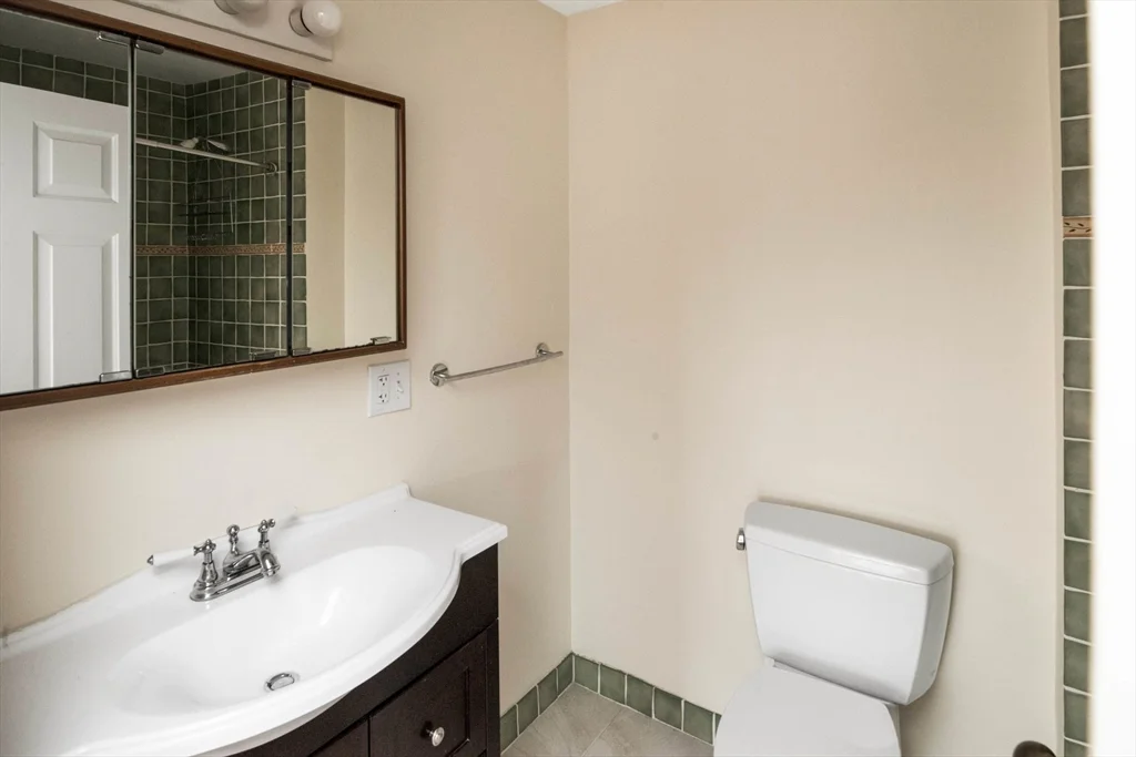 42 W Newton St, South End