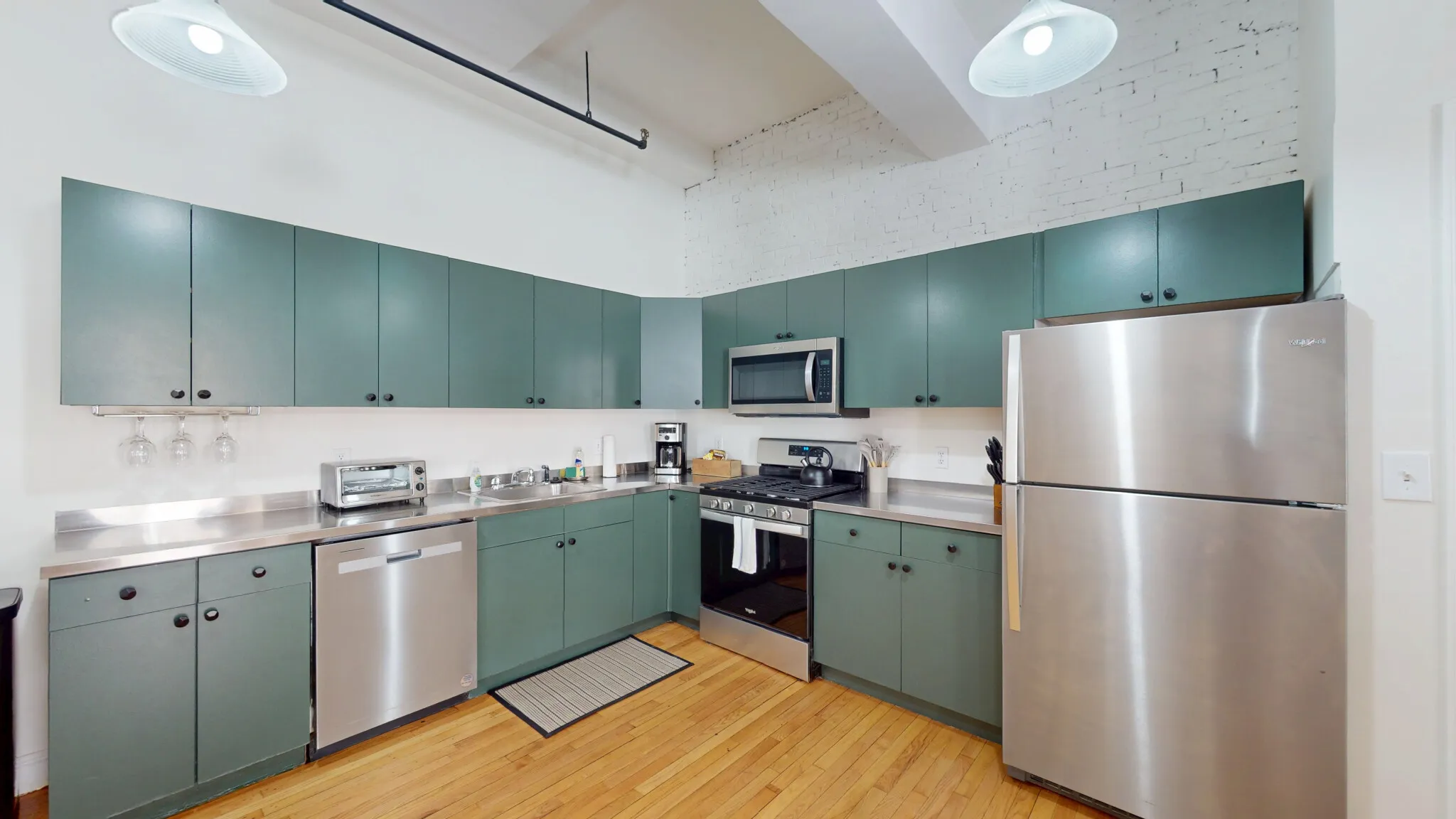 19 Stanhope St, Back Bay