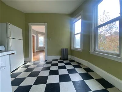 472 Putnam Ave, Cambridgeport