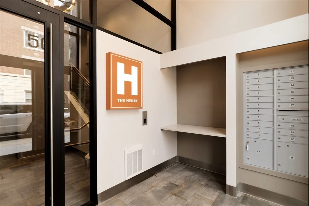 50 Symphony Rd, Fenway