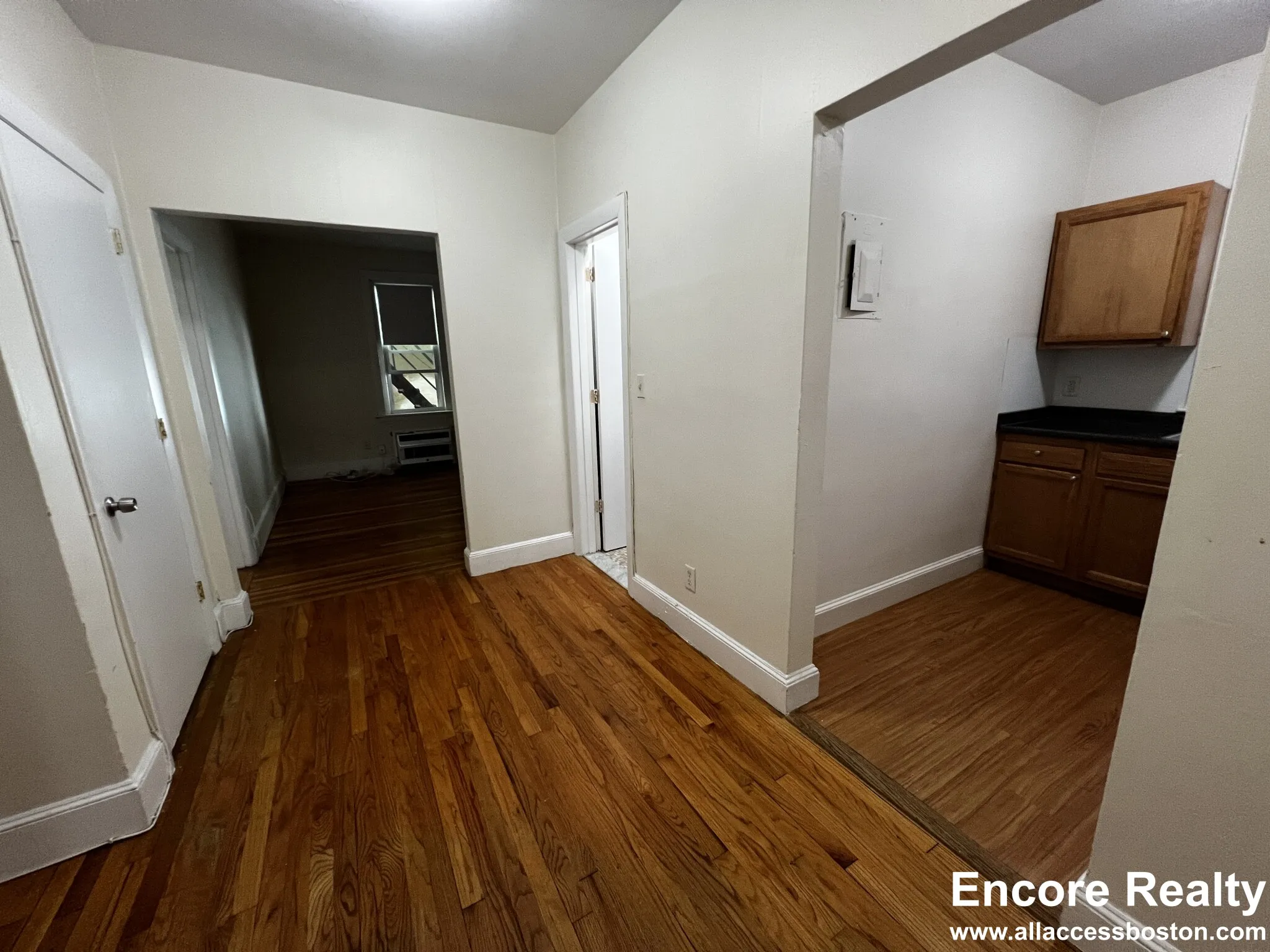 33 Lancaster Ter, Corey Hill