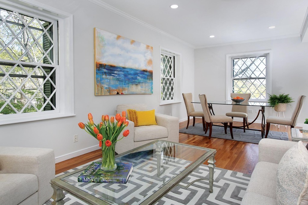 104 Buckminster Rd, Fisher Hill