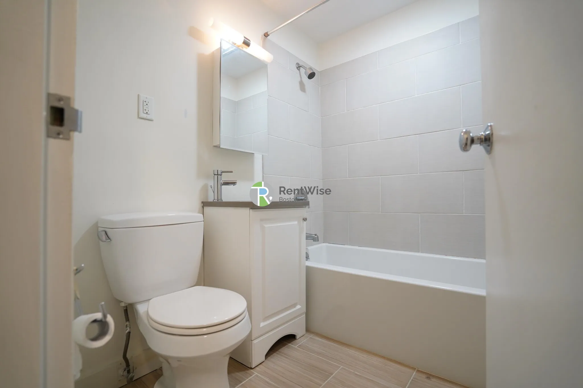 550 Massachusetts Ave, South End