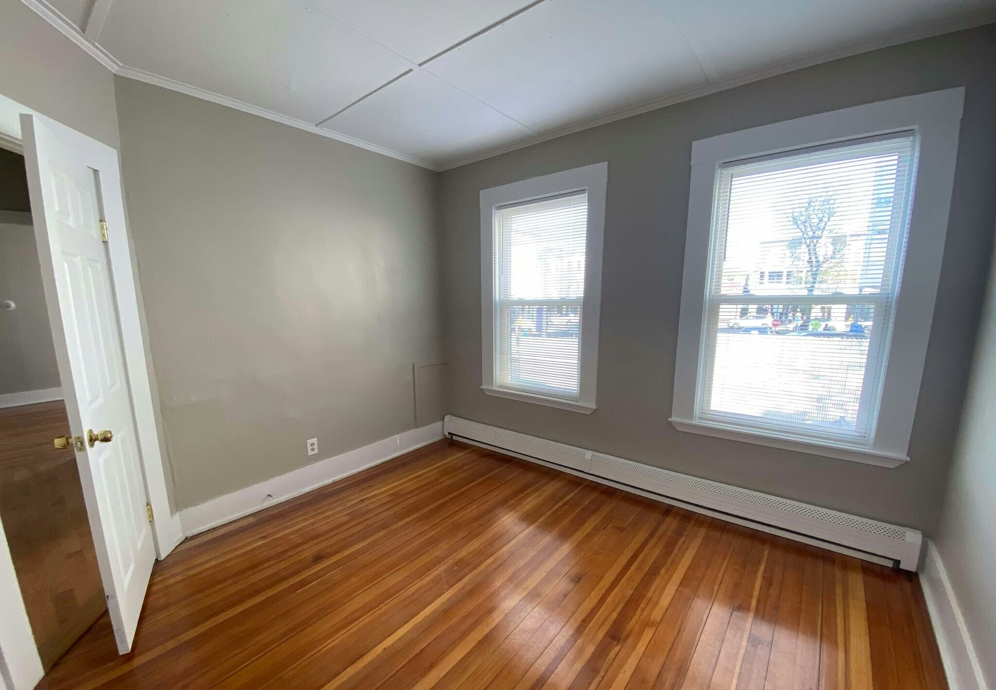 6 Bowdoin Park, Dorchester