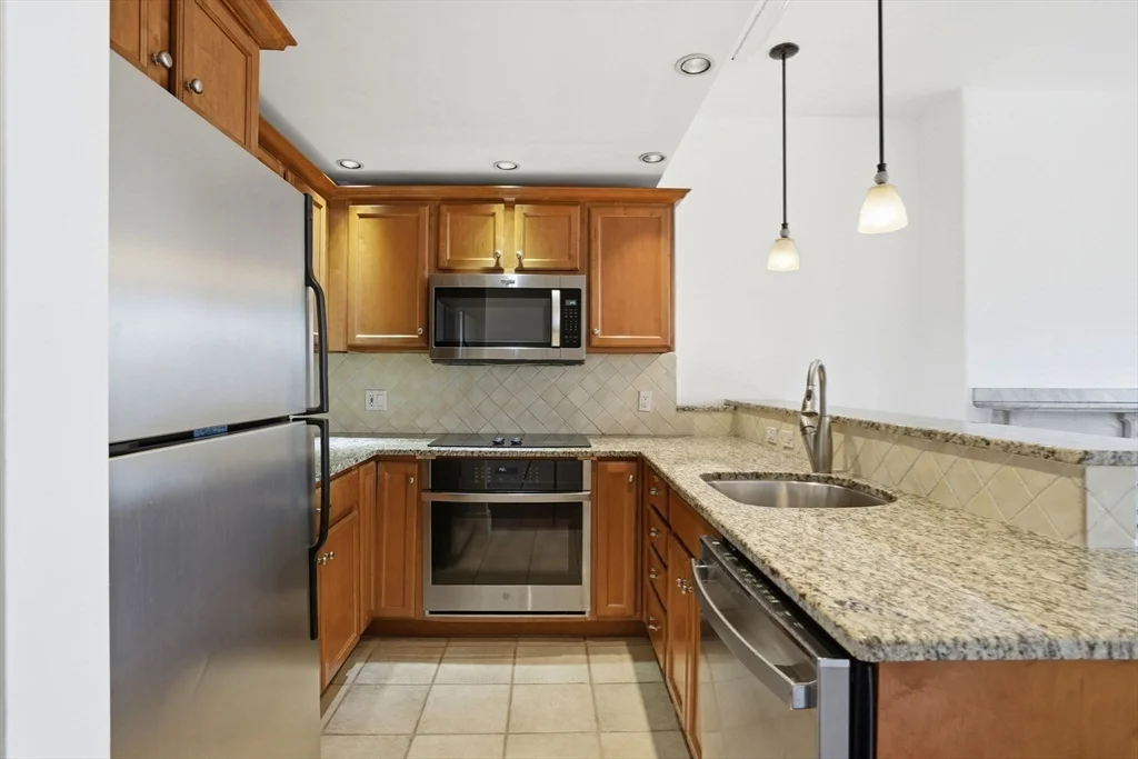 191 Warren Ave, South End