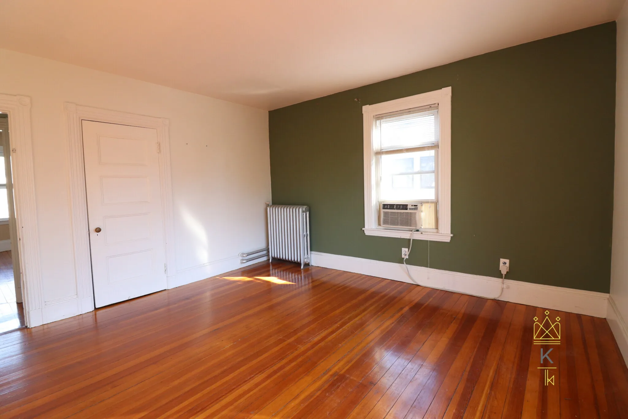 21 Osborne Rd, North Brookline