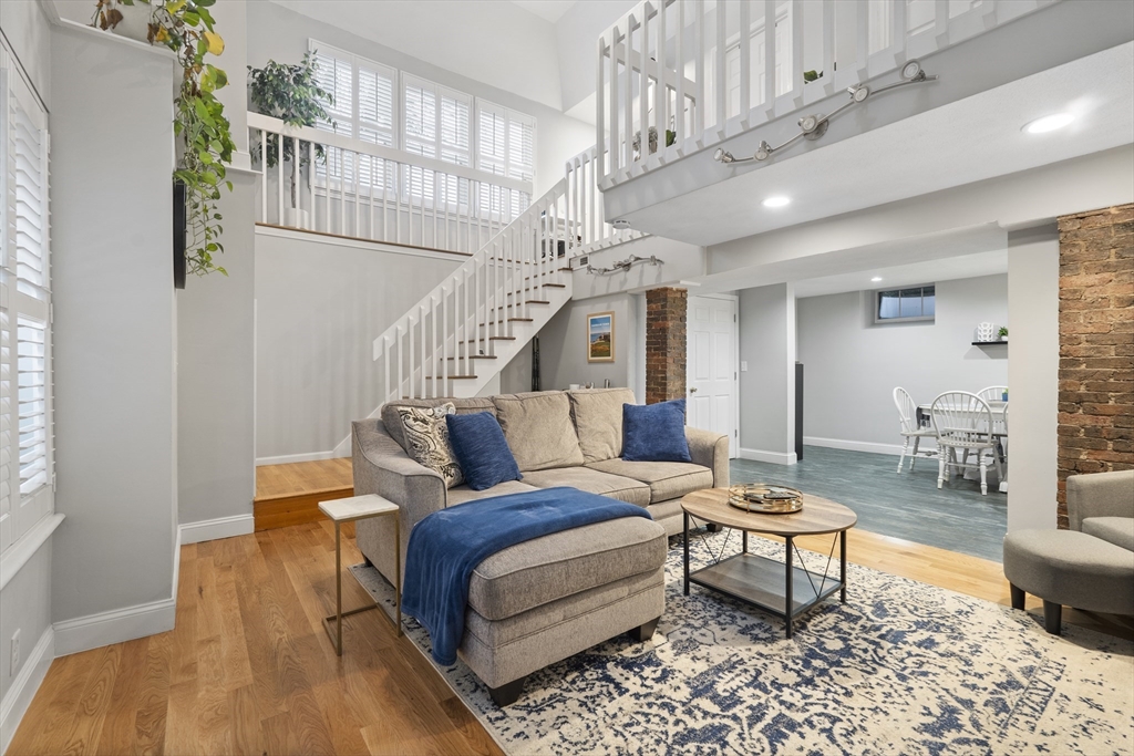 166 Ashmont St, Dorchester