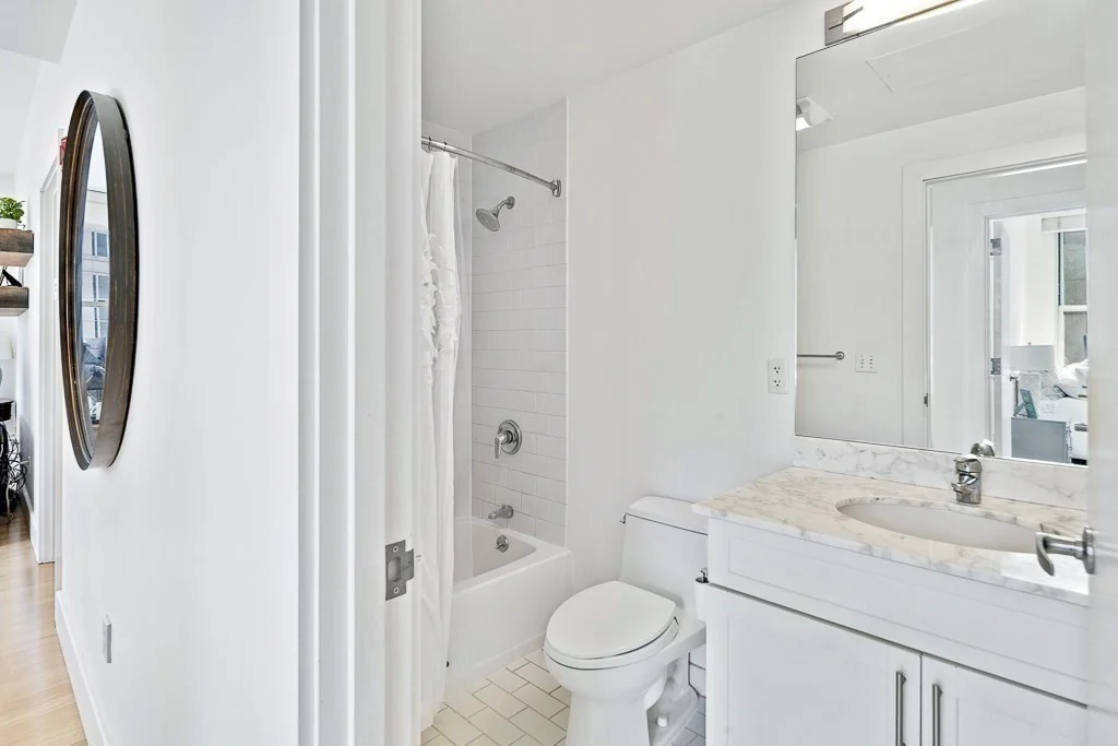 70 Lincoln St, Leather District