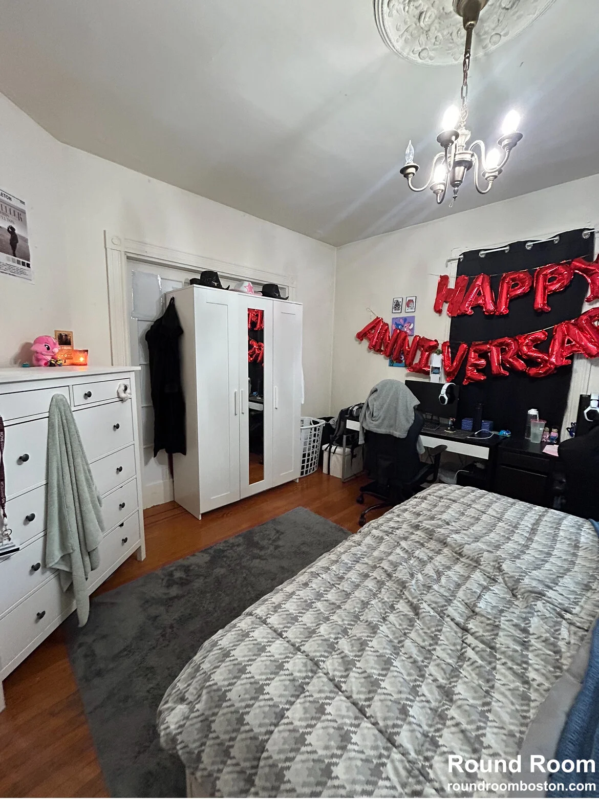 17 Hillside St, Mission Hill