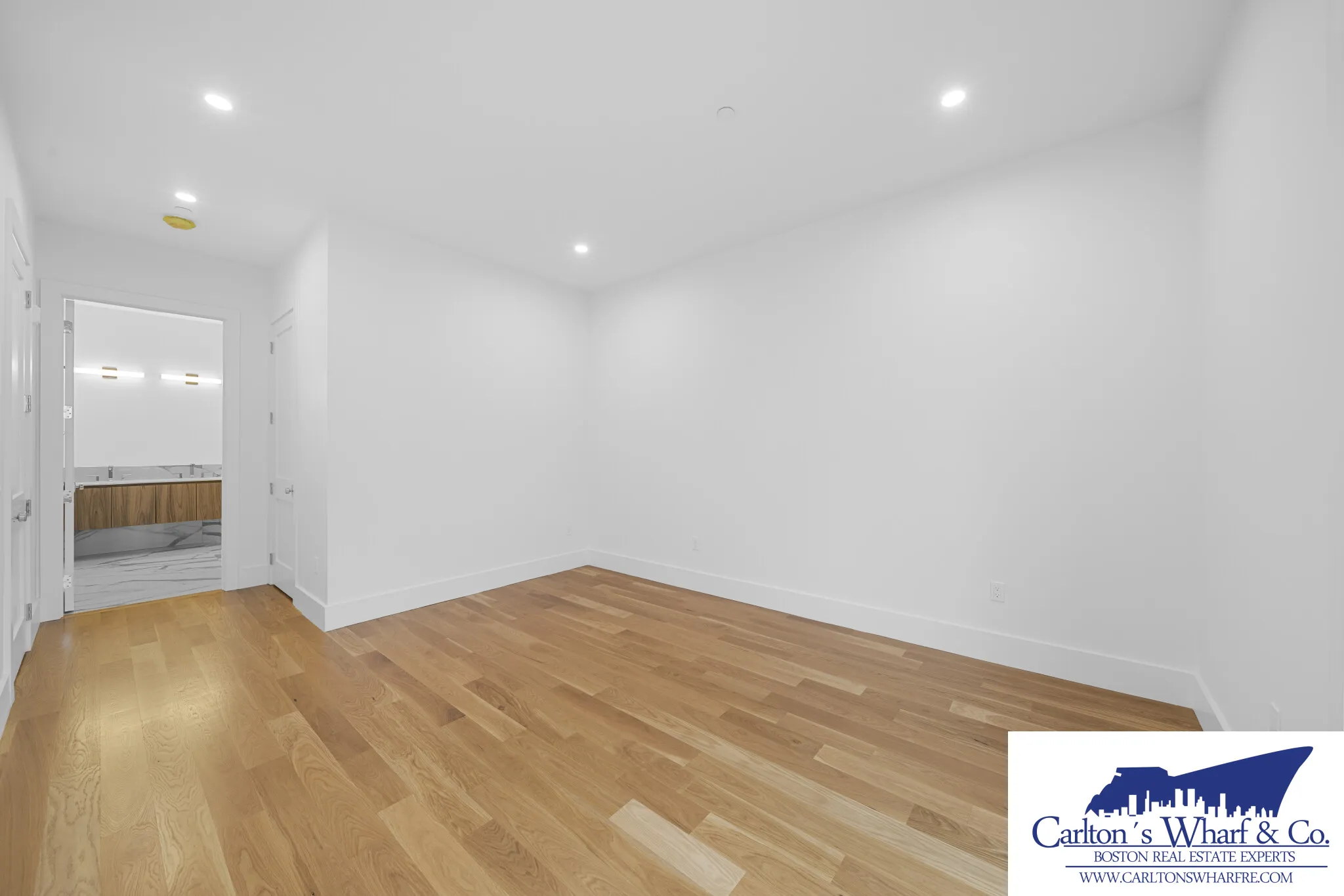 218 Old Colony Ave, South Boston