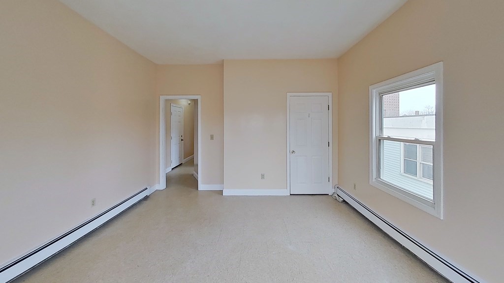 33 Elmore St, Roxbury