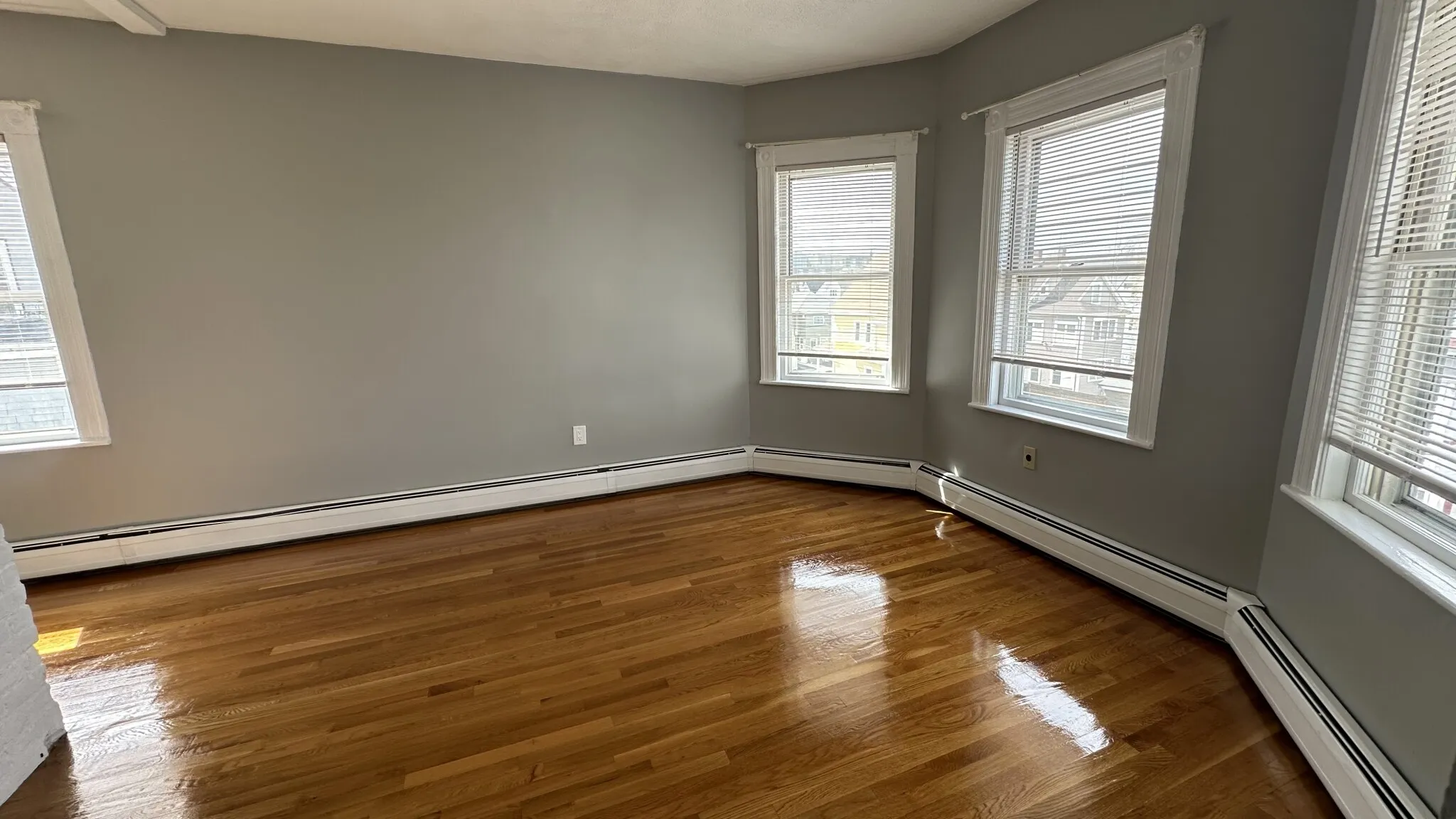 66 Morton Ave, South Medford