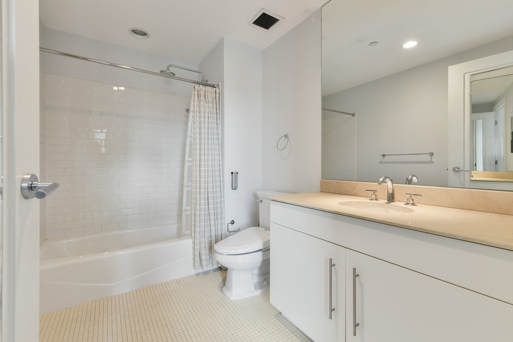 778 Boylston St, Back Bay