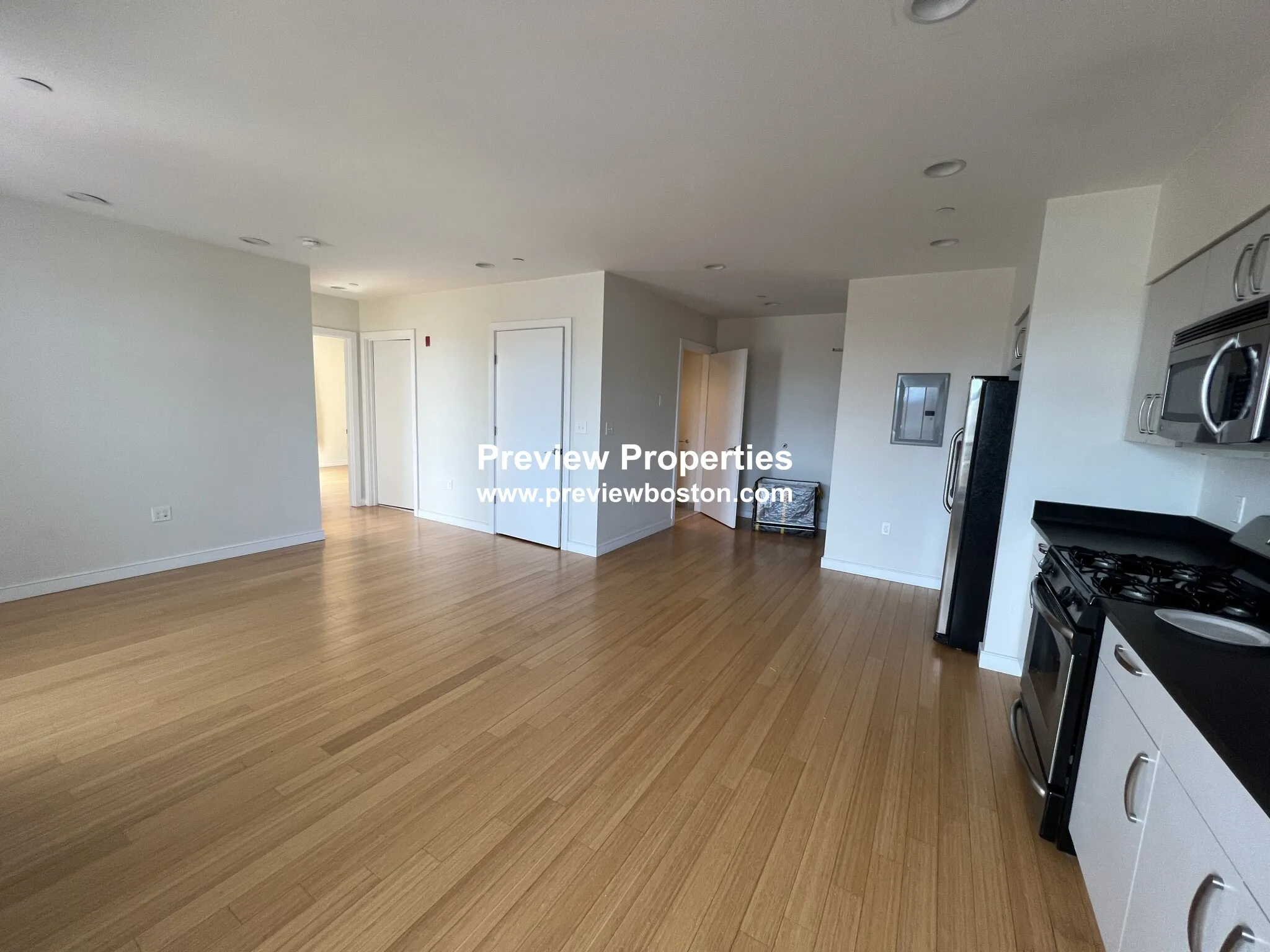 601 Albany St, South End