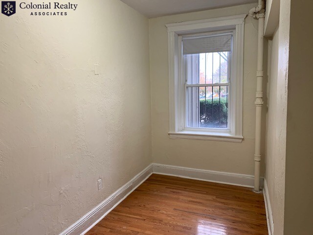 1810 Commonwealth Ave, Brighton